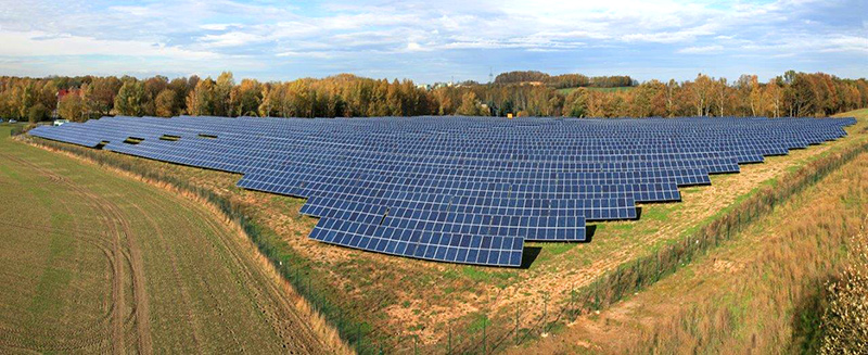 Stromproduktion im Solarpark Hartmannsdorf